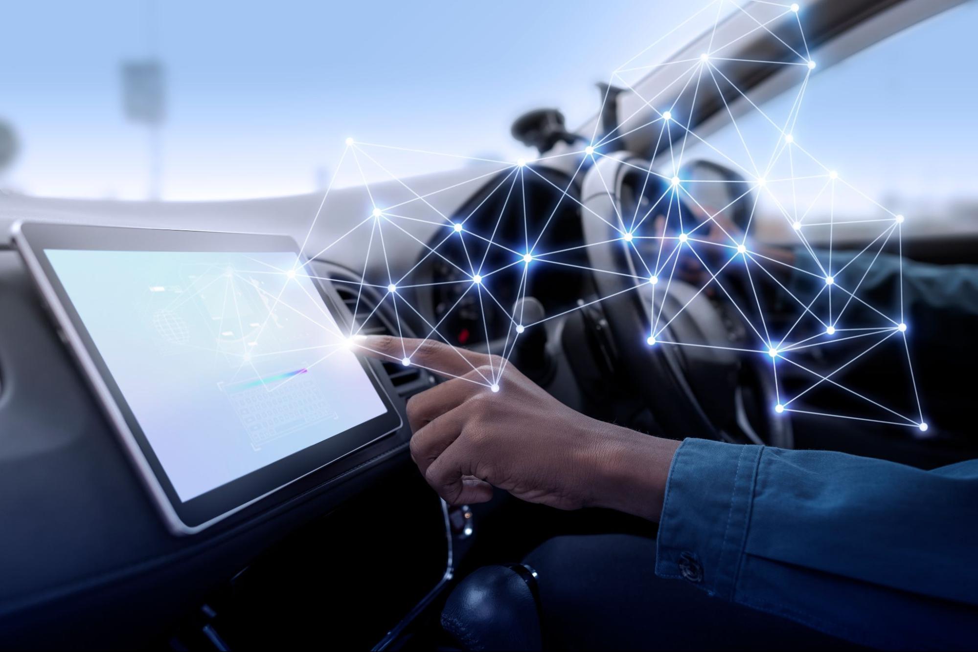 Real-time flight monitoring for airport pickups