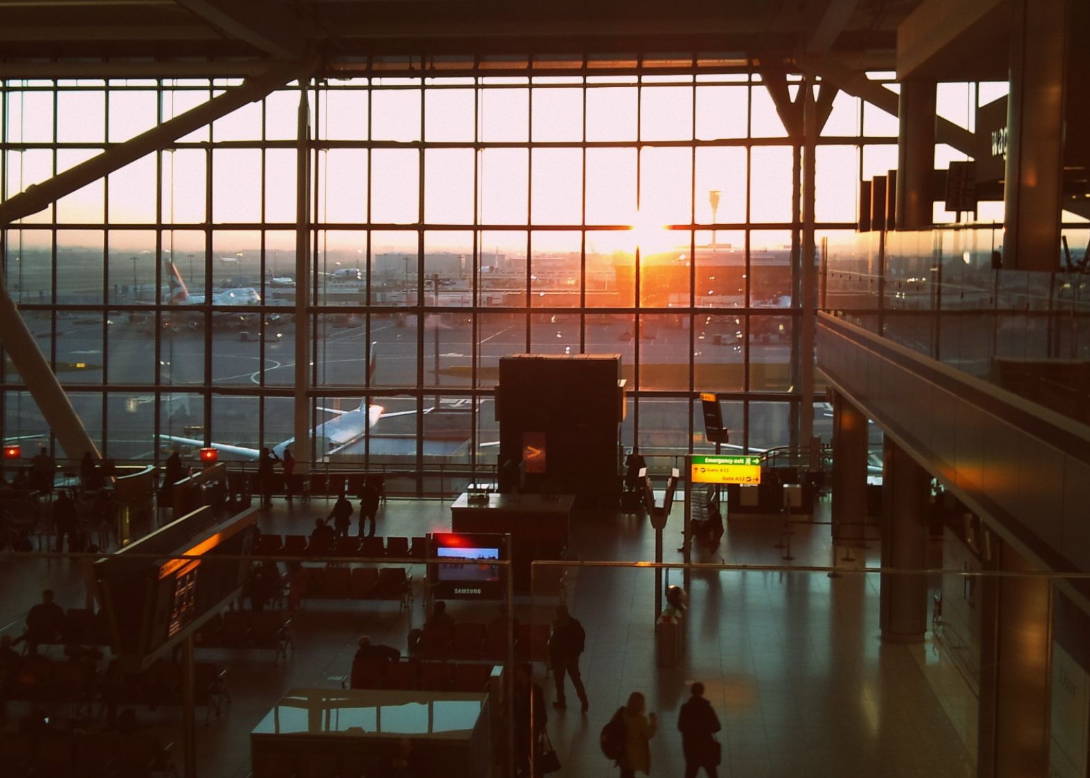 Heathrow Airport taxi service