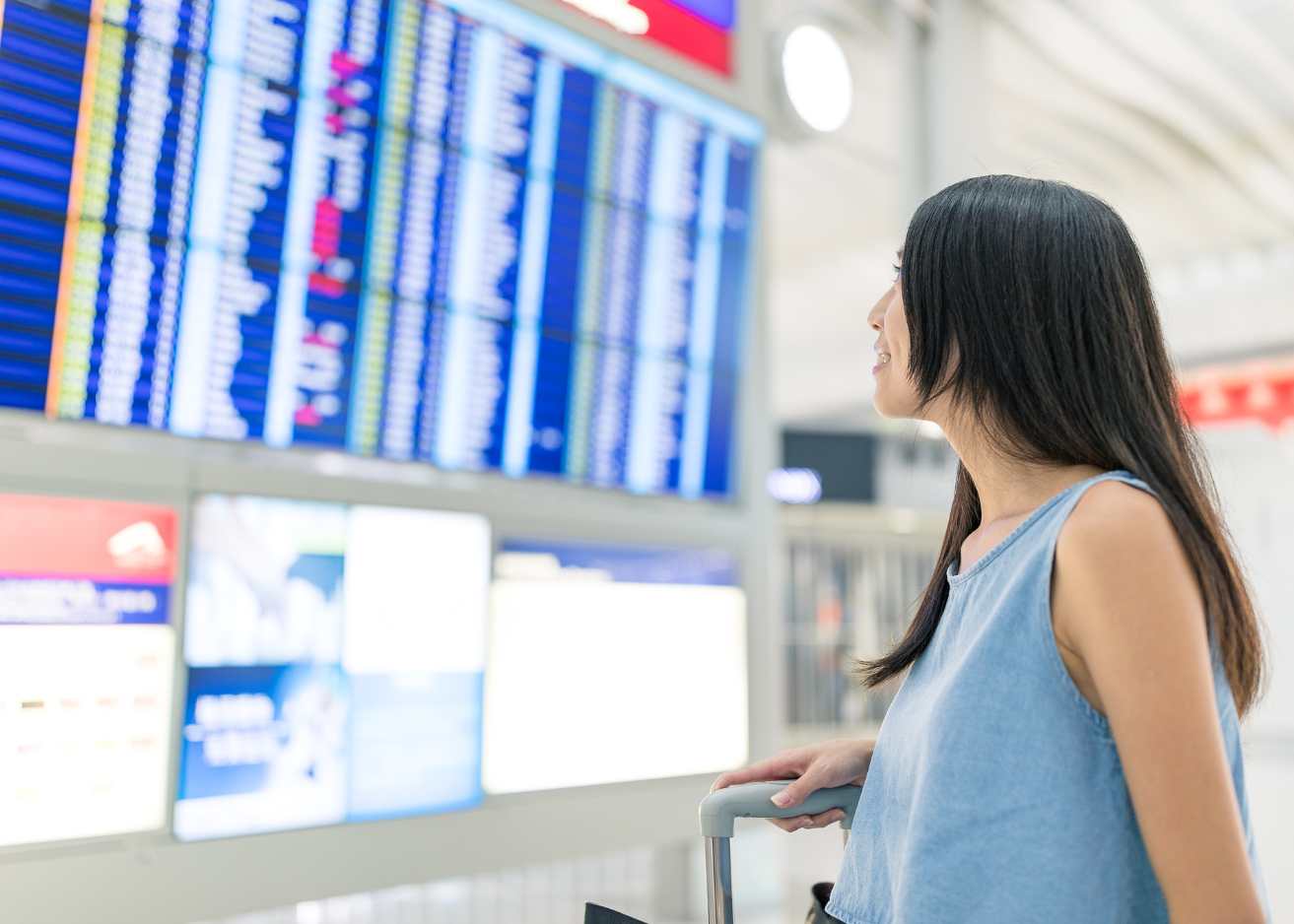 Flexible airport transfer booking and cancellation